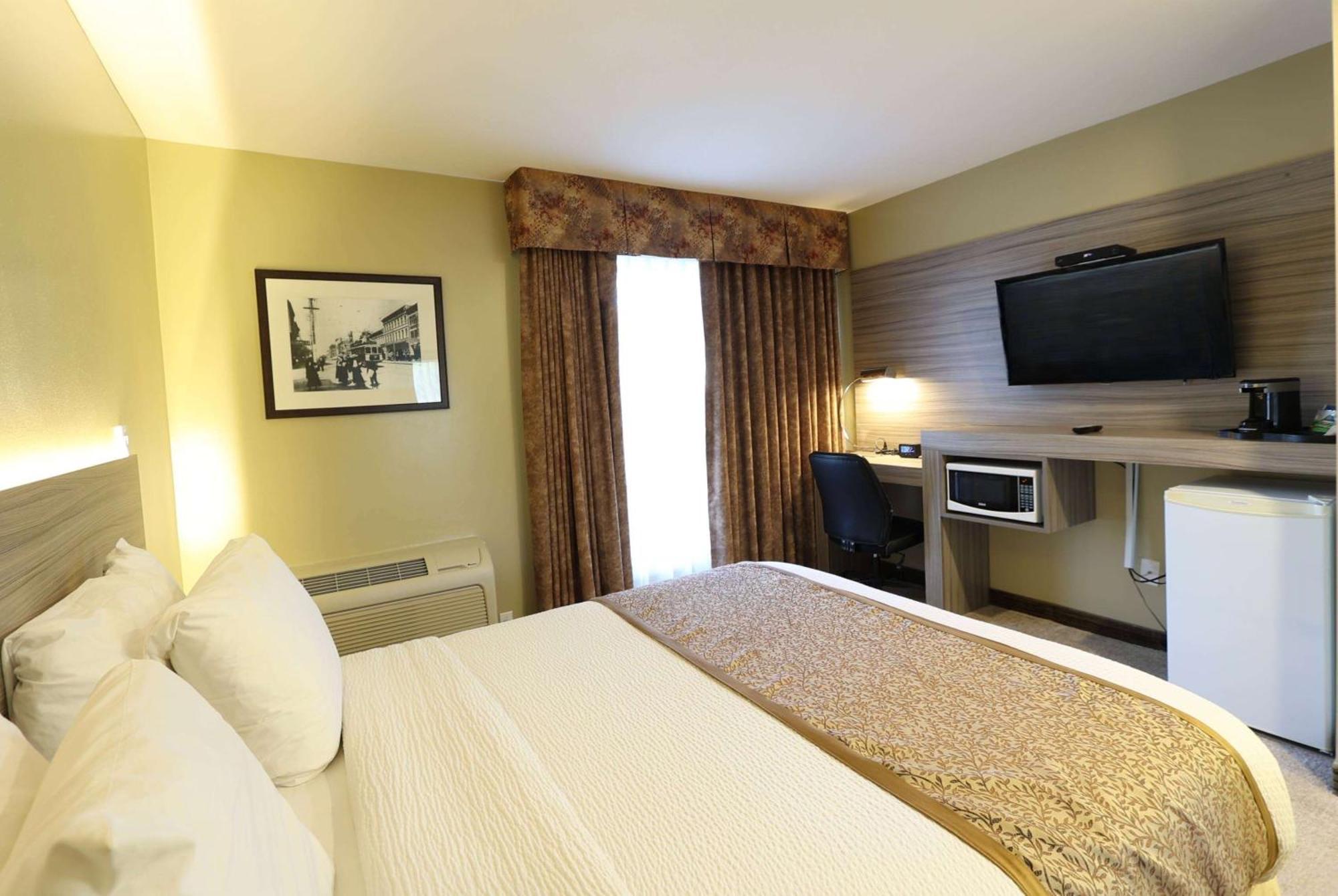 Days Inn By Wyndham Σάρρεϋ Εξωτερικό φωτογραφία